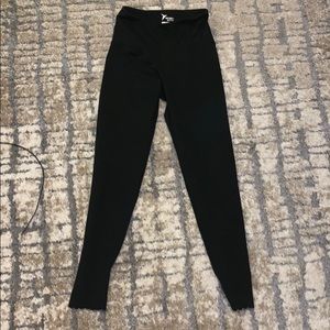 Old Navy Black leggings with Scallop edge bottom